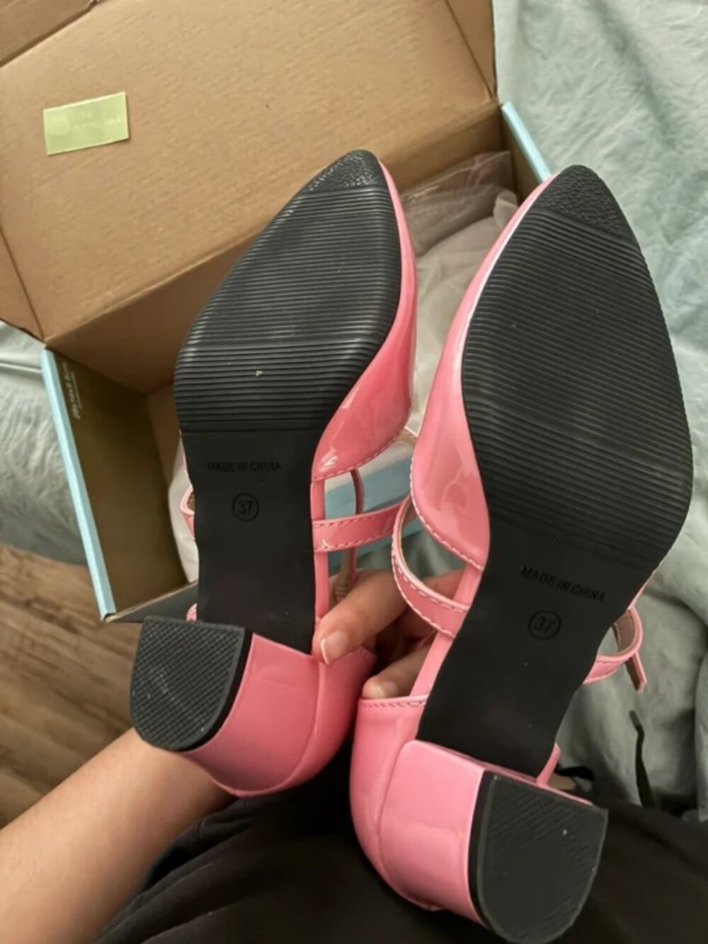 6.5 Heels - Picture 2 of 3